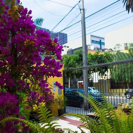 Residencial Miraflores B&B Лима Екстериор снимка