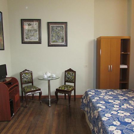 Residencial Miraflores B&B Лима Стая снимка