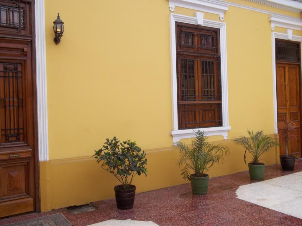 Residencial Miraflores B&B Лима Екстериор снимка