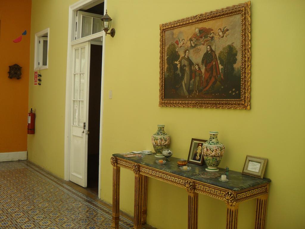Residencial Miraflores B&B Лима Екстериор снимка