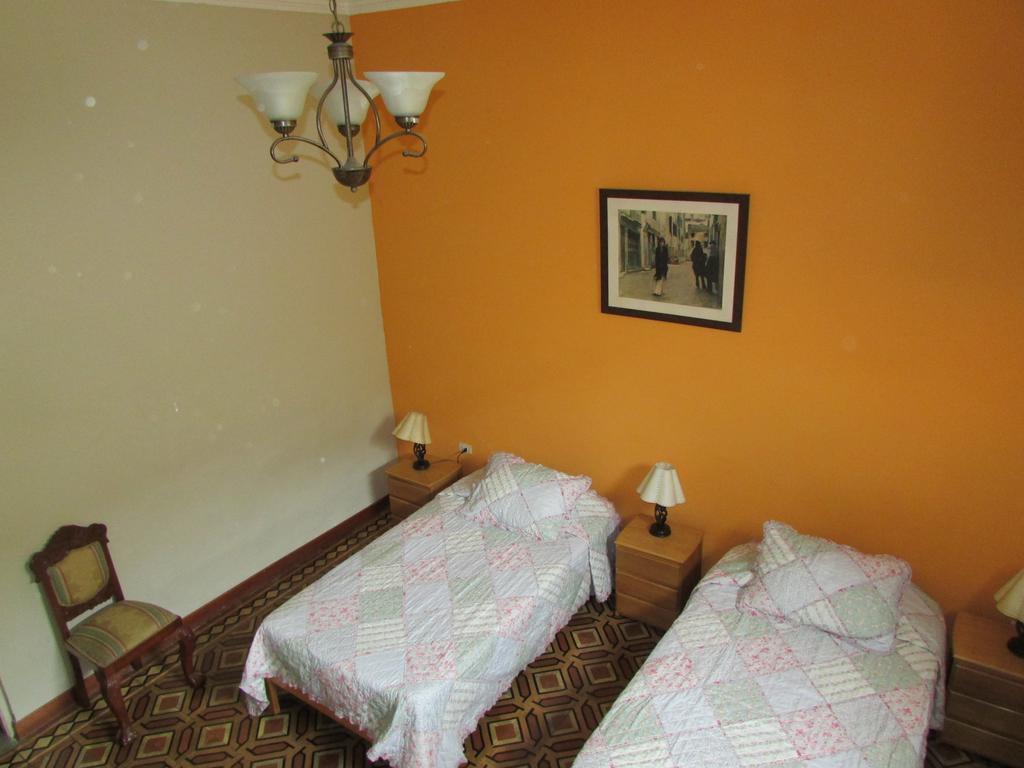 Residencial Miraflores B&B Лима Стая снимка